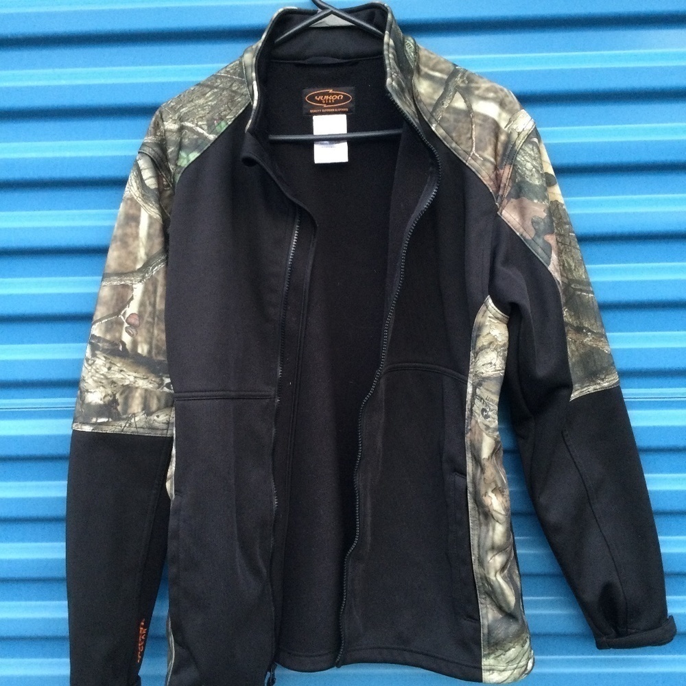 Yukon Gear Camo and Black jacket heavy  warm & protected. Size medium